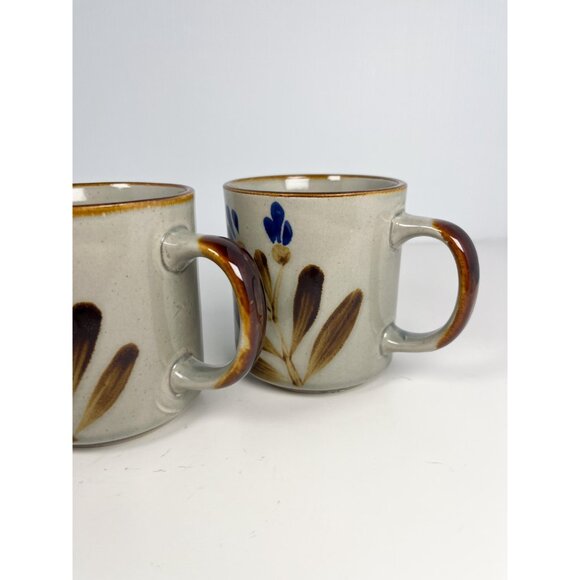 Vintage 10 oz mug set with floral motif - painted wild flowers - Picture 6 of 9